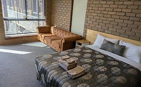 Albury Classic Motor Inn